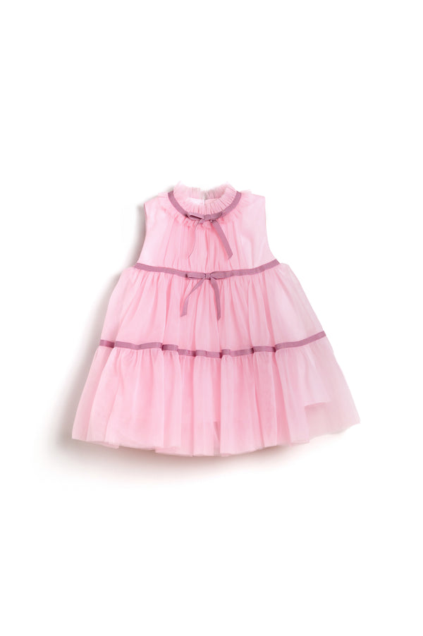 Abito smanicato in tulle