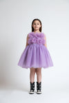 Abito smanicato con fiori in tulle bicolor
